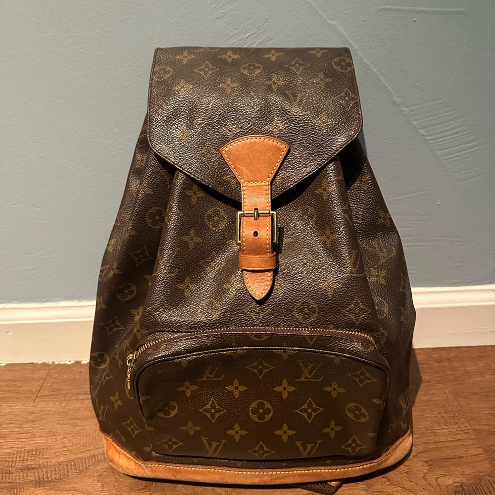 LOUIS VUITTON - Monogram Canvas Montsouris Backpack